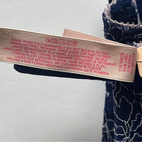 NWT Victoria's Secret Lingerie Corset Garter Lace Navy Lace Lilac Bustier 34C - Picture 6 of 16